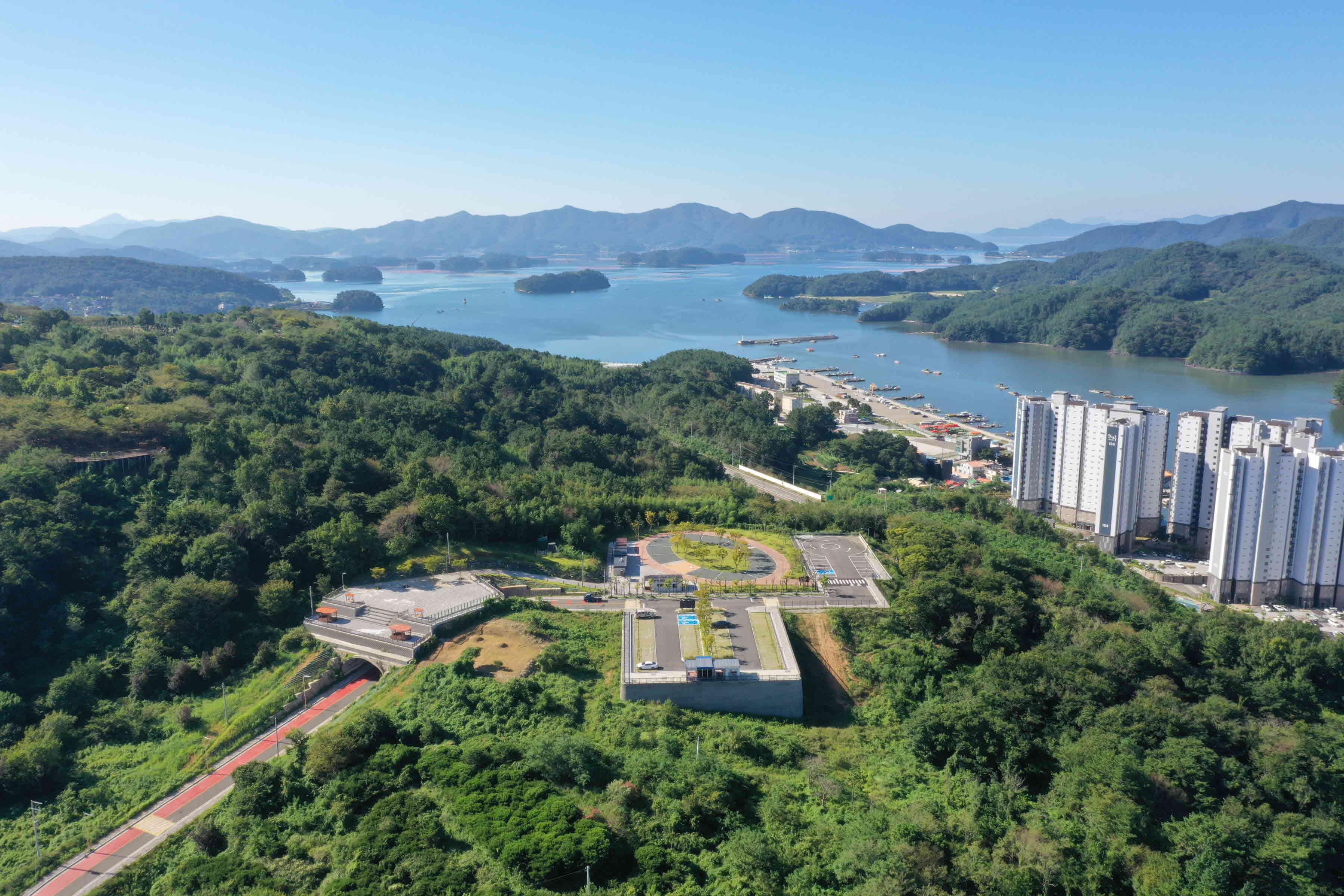 남산공원 힐링캠핑장 이미지 2