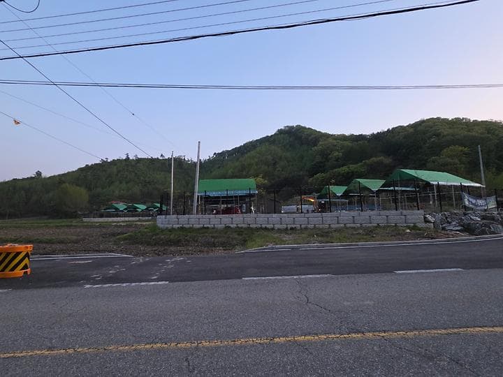산과 벗 캠핑장